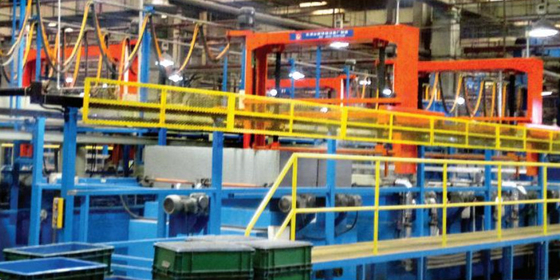 Σίδηρος αργιλίου επιχείρησης Trelleborg Wuxi που φωσφοριεί την αυτόματη γραμμή παραγωγής